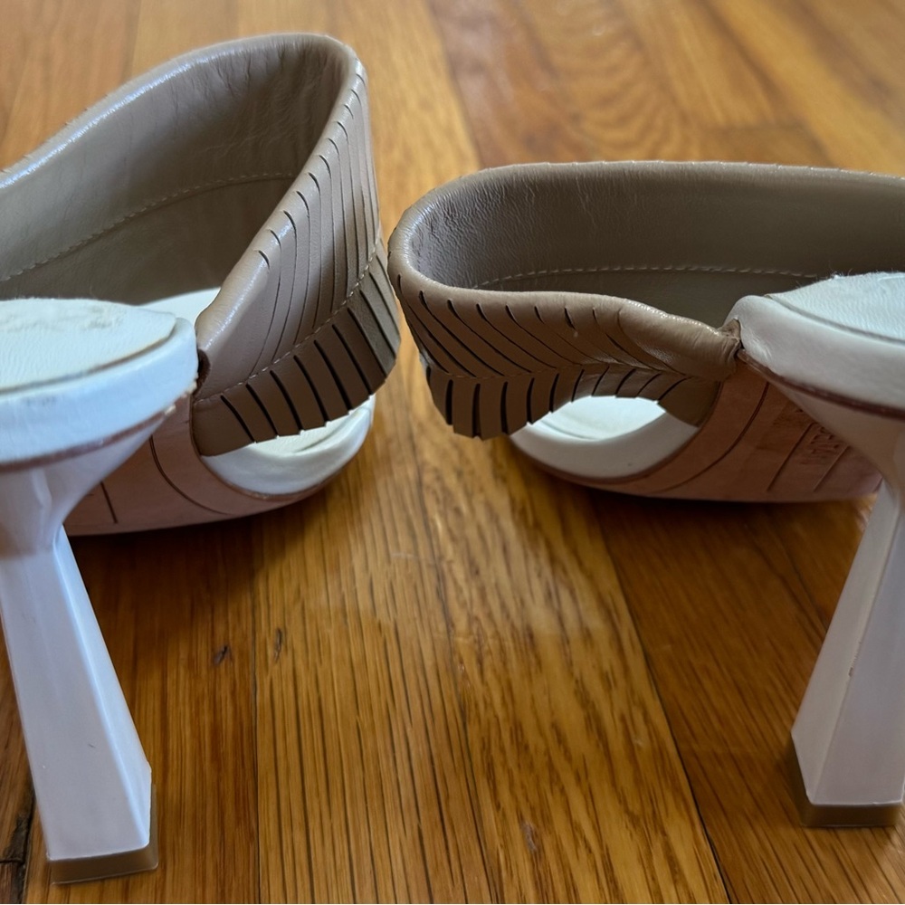 Deltan Kelsea beige braid leather toe loop heel Sandals, size 5.5 wedding party - Picture 5 of 13